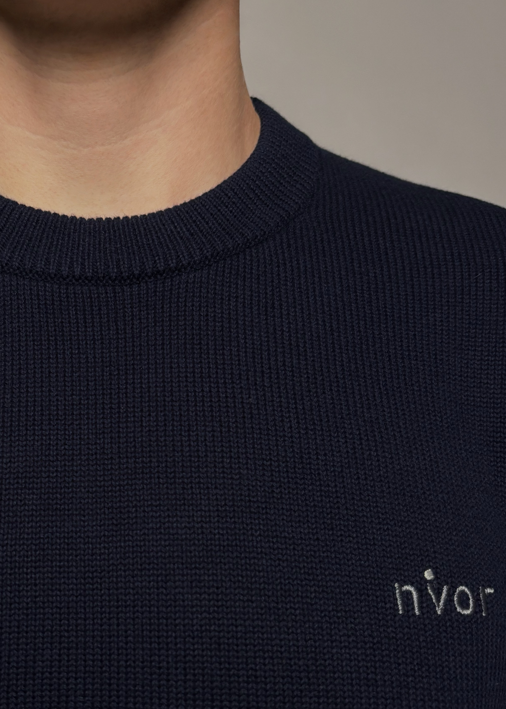NIVOR 001